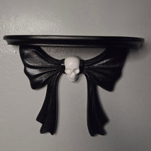 Load image into Gallery viewer, Skull Bow Shelf