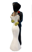 Load image into Gallery viewer, Kissing Bride &amp; Frankie Statue