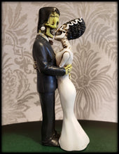 Load image into Gallery viewer, Kissing Bride &amp; Frankie Statue